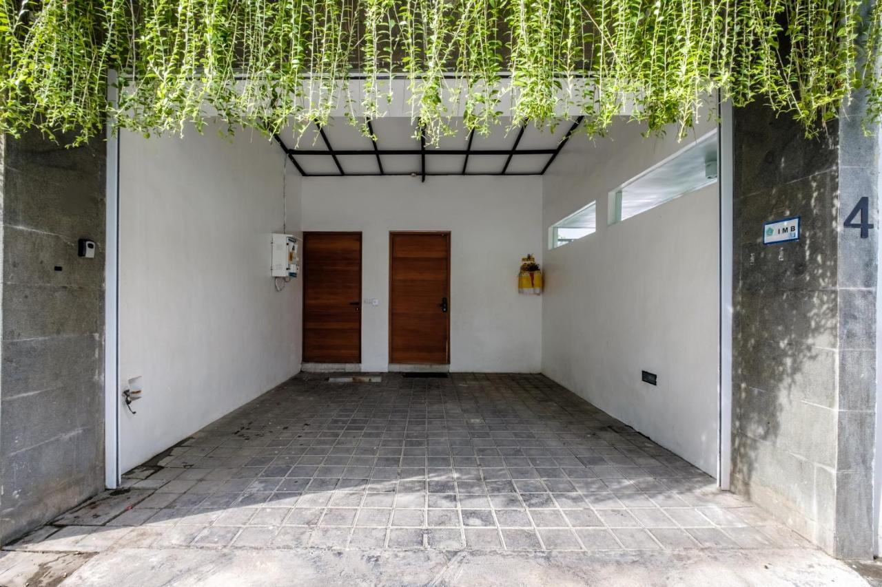 Maison Jolie Villa By Betterplace Canggu Exteriör bild