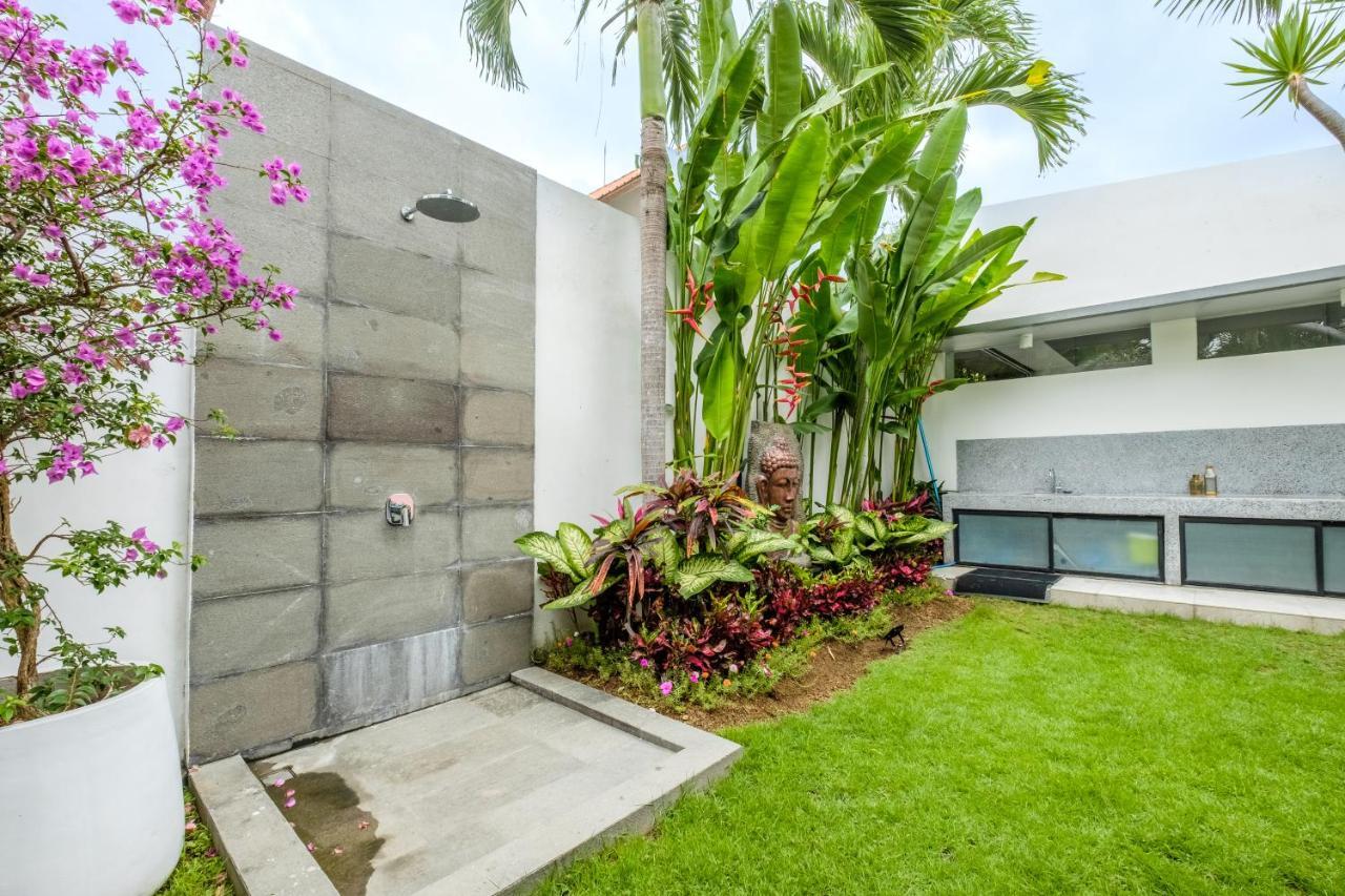 Maison Jolie Villa By Betterplace Canggu Exteriör bild
